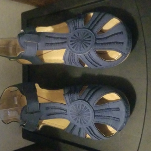 NEW Casual Comfort Blue Wedge Sandals (Size 10) - Picture 5 of 7